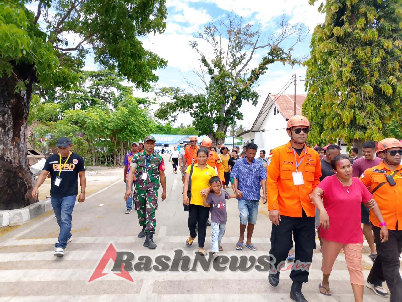 Tingkatkan Kesiapsiagaan, BPBD Rote Ndao Laksanakan Uji Coba Sistem Peringatan Dini Inklusif