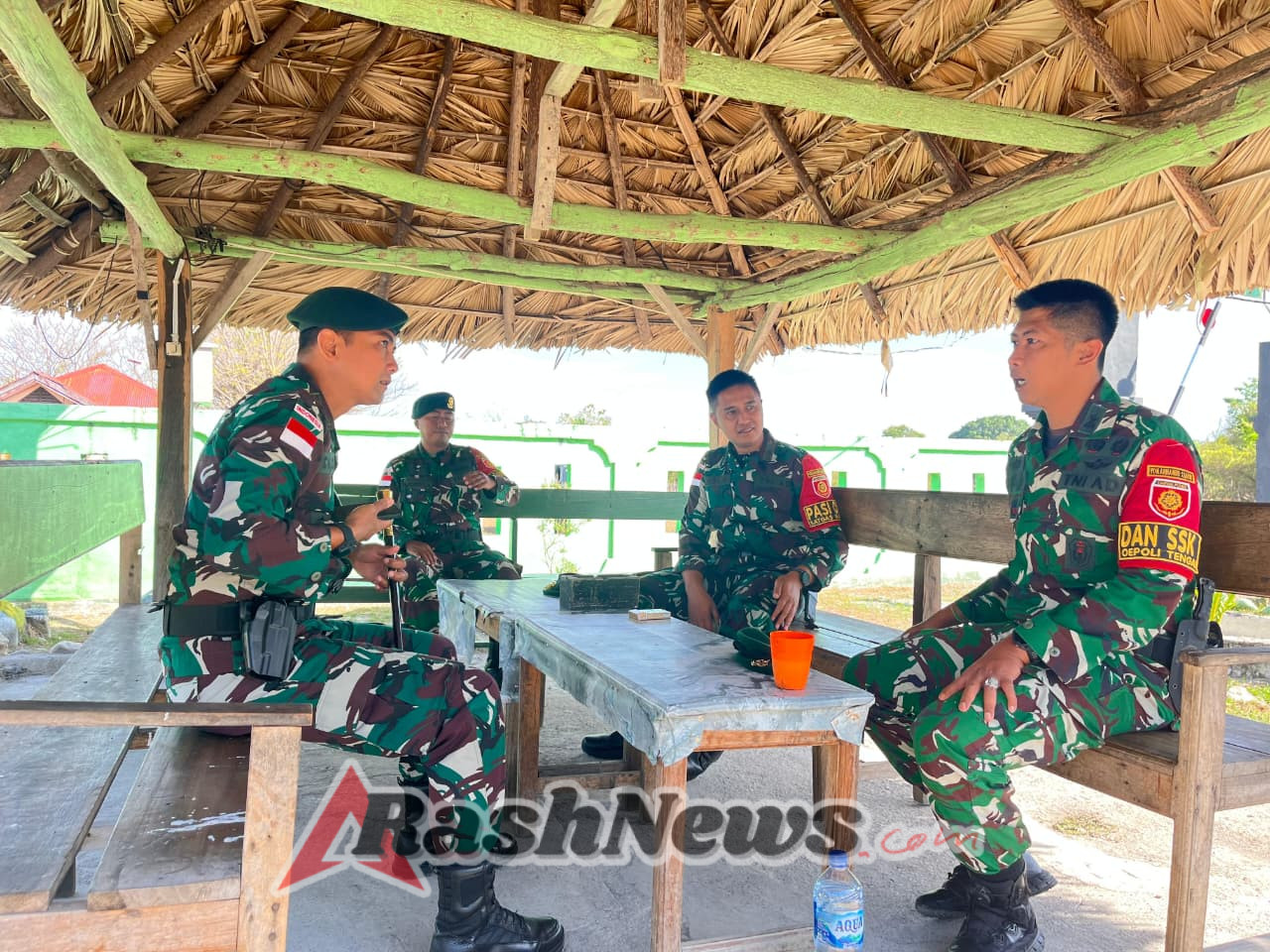 Kunjungan Dansatgas di Tri Oepoli Guna Tanamkan Semangat Juanh Personel Satgas