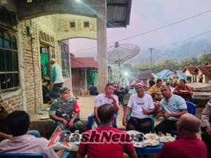 Serda Fransiskus A. Moa Sambangi Warga Desa Welamosa, Sampaikan Imbauan Cuaca Ekstrem