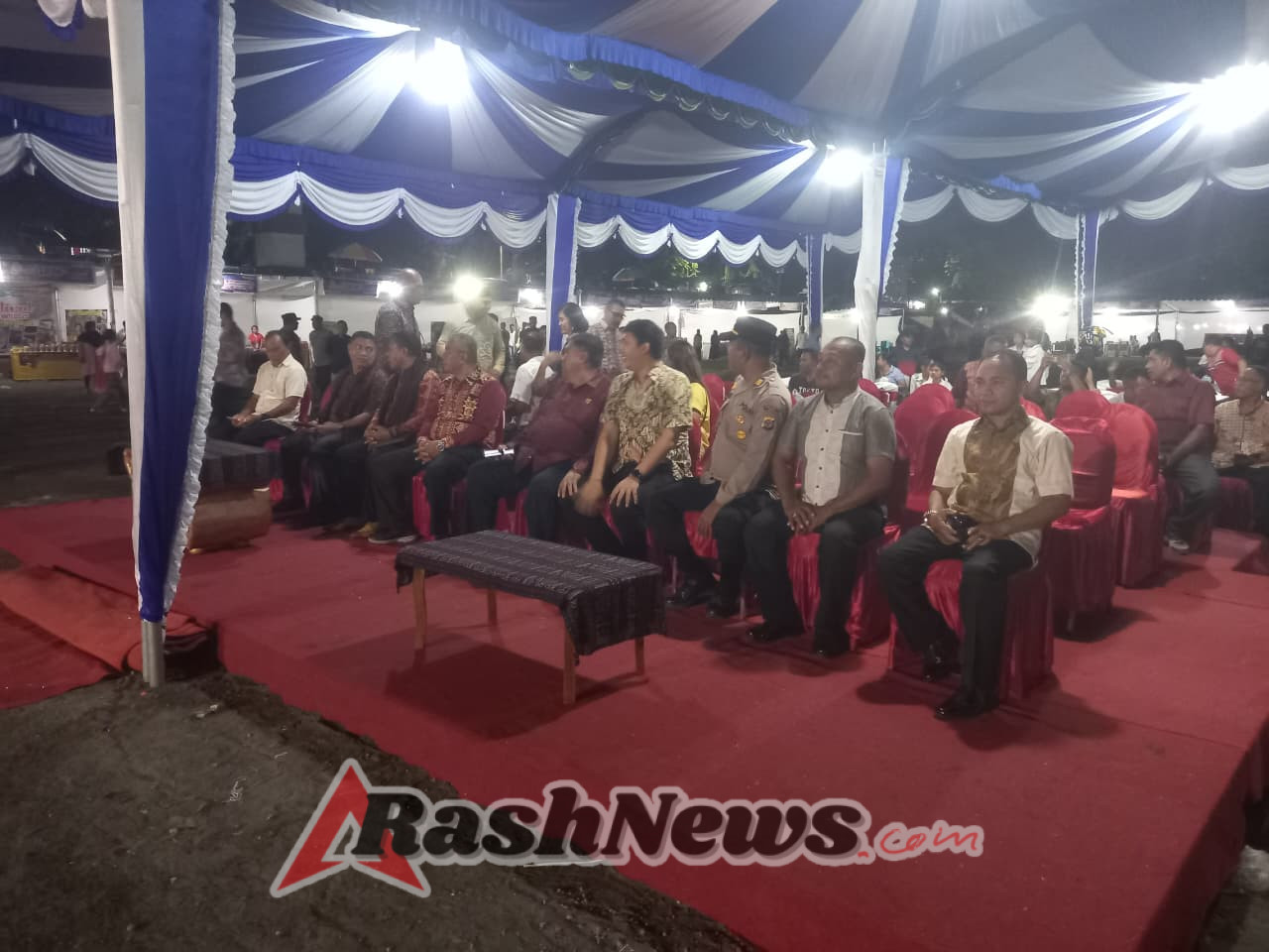 Kasdim 1602/Ende Tunjukkan Dukungan TNI dalam Pembukaan Festival IKM 2025