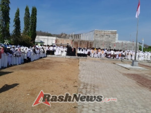 Wakil Bupati Bima Jadi Inspektur Upacara Hari Santri Tema “Mengawal Indonesia Merdeka Menuju Peradaban Dunia”