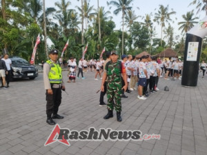 TNI Bersama Warga Sukseskan Penglipu-Run HUT IDI ke-75 di Desa Wisata Penglipuran
