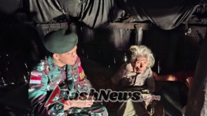Satgas Pamtas Yonarhanud 2 Kostrad Adakan Baksos TNI Berikan Bantuan Kepada Masyarakat