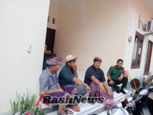 Babinsa Pelda Kadek Jim Nana Dorong Sinergi Pembangunan Melalui Komsos di Desa TangguwisiaBabinsa Pelda Kadek Jim Nana Dorong Sinergi Pembangunan Melalui Komsos di Desa Tangguwisia