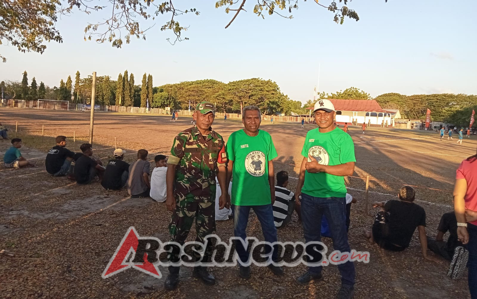 Sinergi Babinsa Aesesa, Jaga Kondusifitas Jalannya Turnamen Sepak Bola di Nagekeo