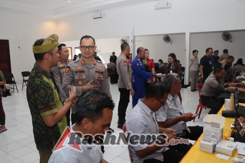 Kapolres Karangasem dan Personil Ikuti Cek Kesehatan Gratis Tahap 2 dari Pemerintah