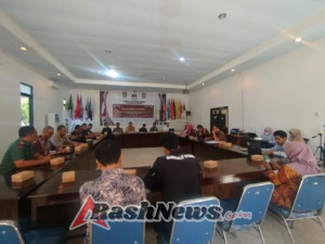 KPU Dompu Gelar Pleno PDPB, Kapten Inf Hamzah Turut Hadir