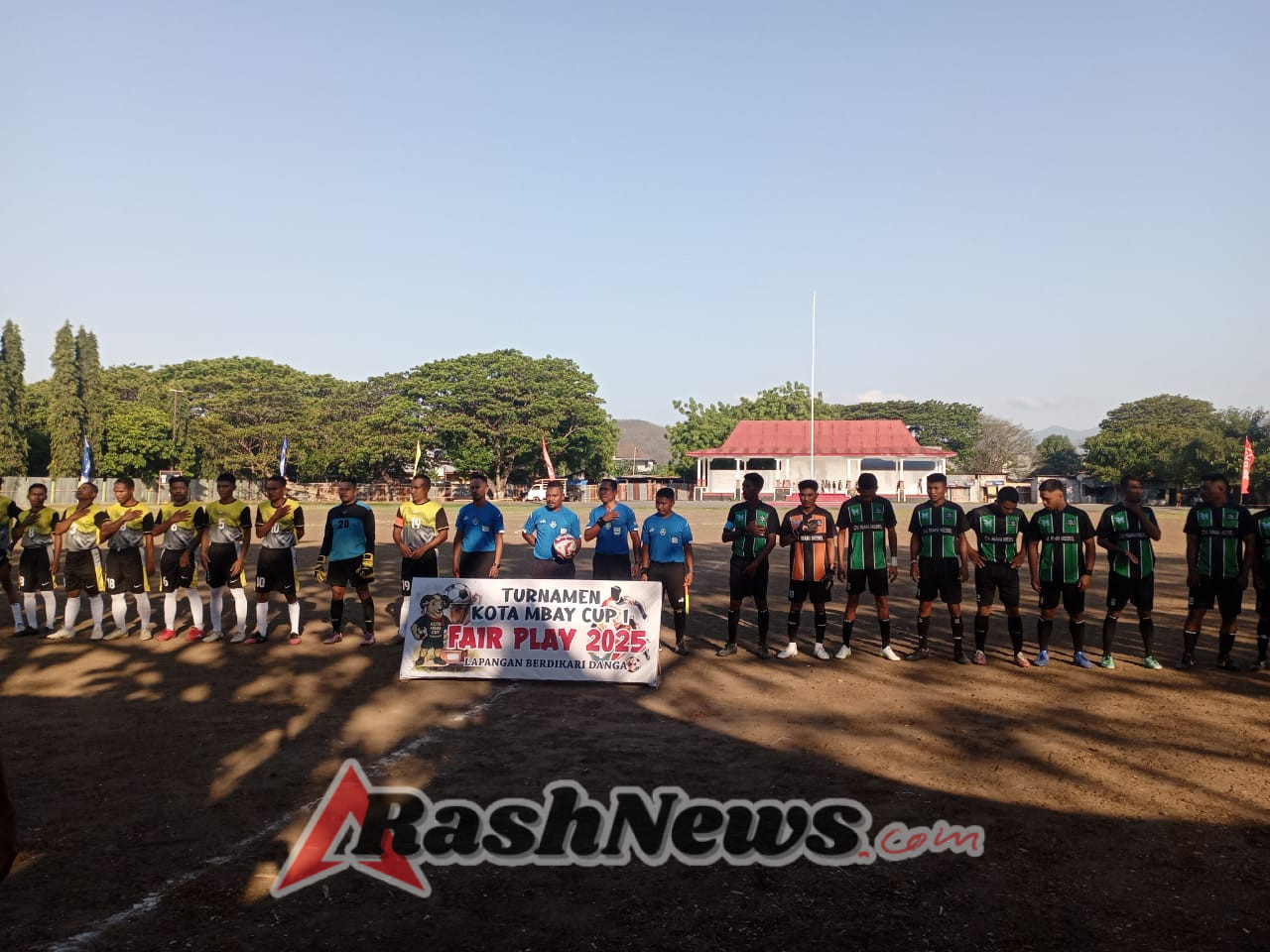 Koramil 1625-05/Aesesa Pastikan Keamanan Turnamen Kota Mbay Cup I Berjalan Lancar