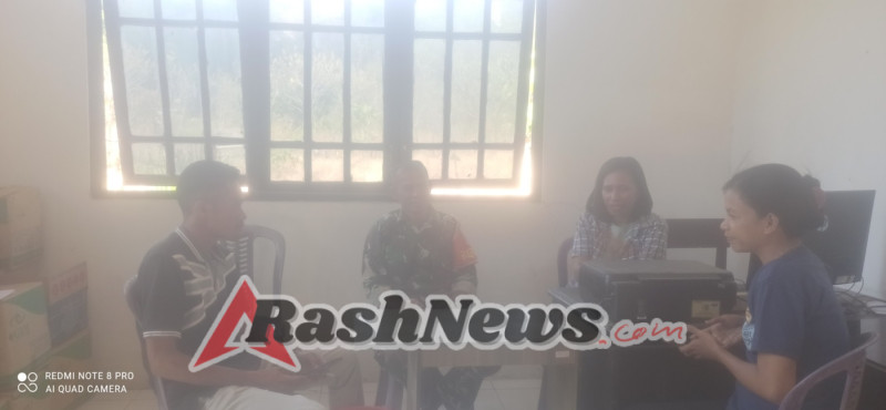 Kehadiran Babinsa Koramil 1602-04/Maurole Perkuat Kemanunggalan TNI dan Masyarakat di Desa Kotabaru