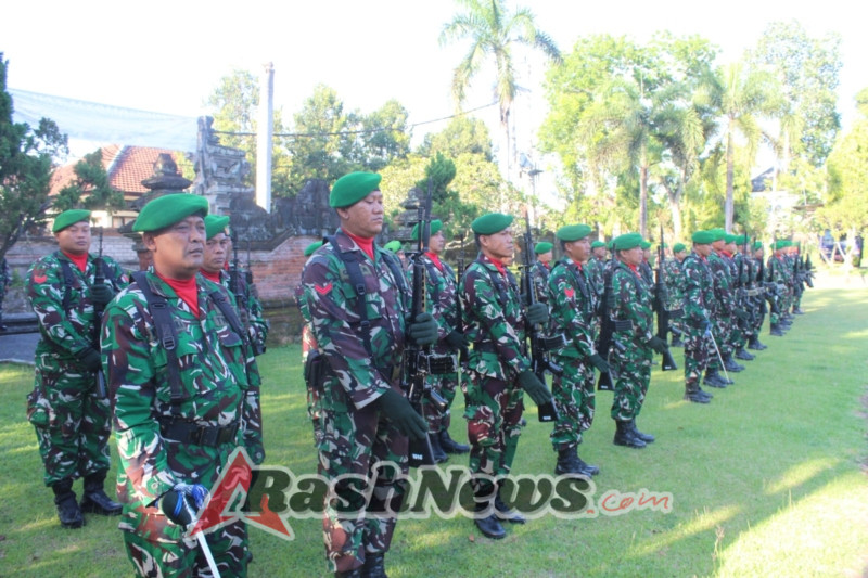 Tabur Bunga HUT TNI ke-80: Kodim 1616/Gianyar Ambil Peran Sentral di TMP Gianyar