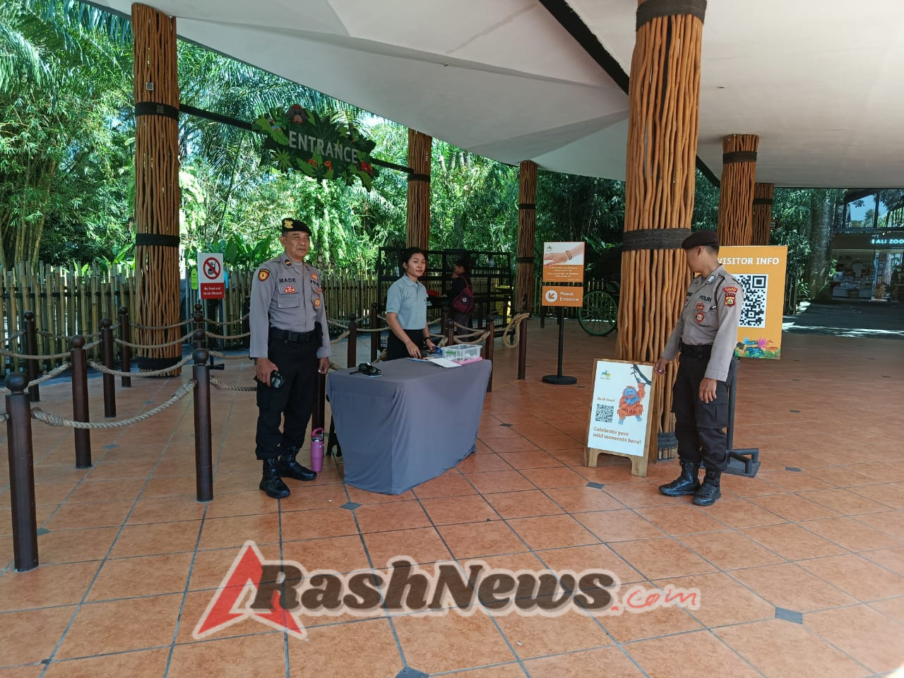 Sat Pamobvit Polres Gianyar Gelar Patroli dan Pengamanan di Obyek Wisata Bali Zoo