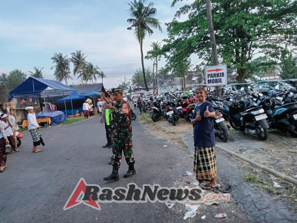 TNI-Polri dan Pecalang Berkolaborasi Wujudkan Keamanan Piodalan di Desa Adat Medahan