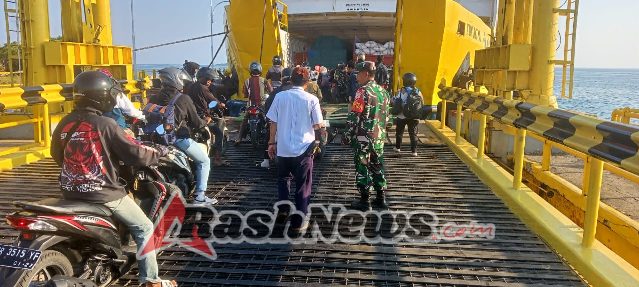 Sertu Chaeruddin Siaga di Pelabuhan, Ciptakan Rasa Aman bagi Penumpang dan Petugas