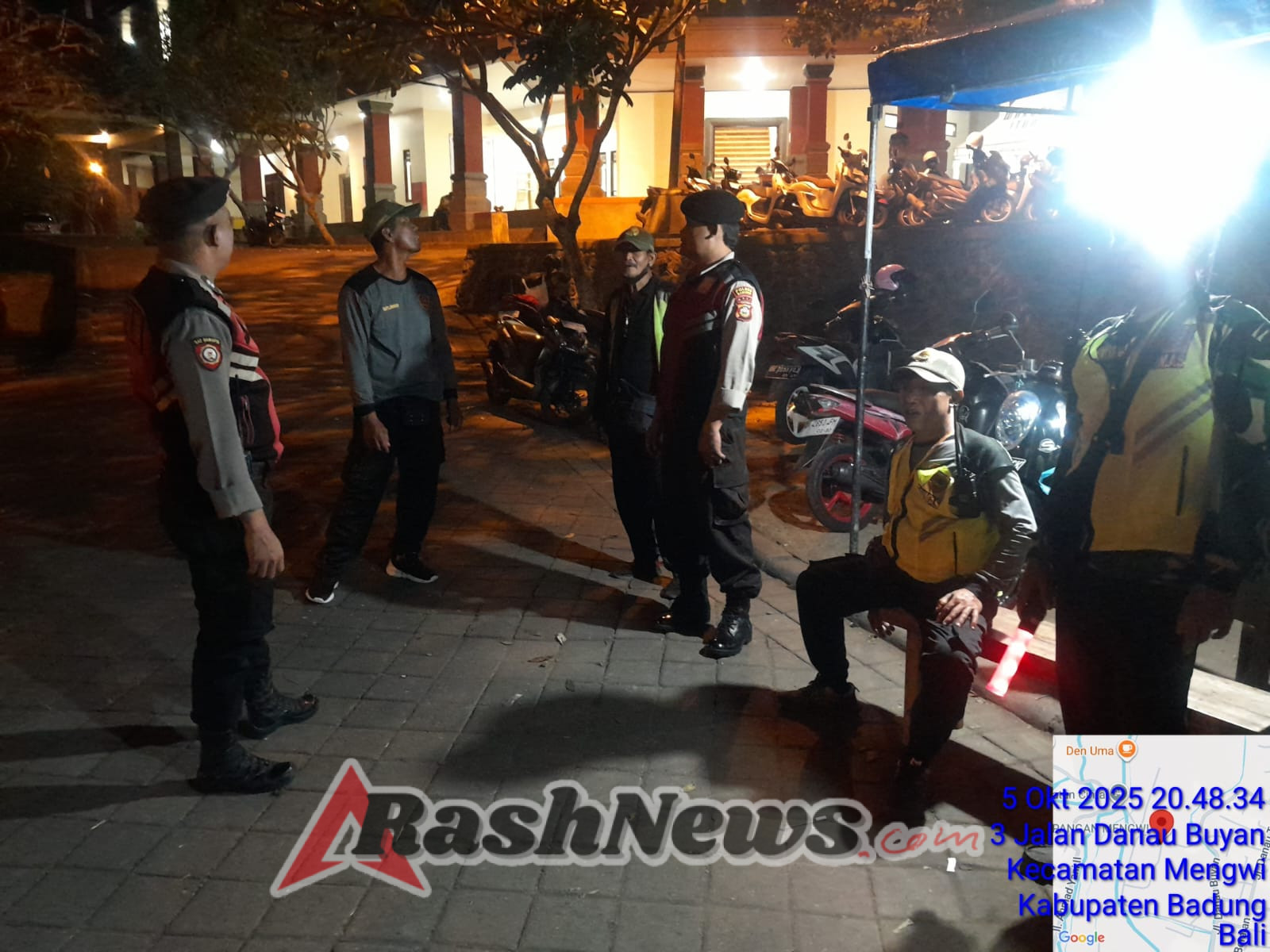 Polsek Mengwi Atensi Turnamen Bola Voli Mangupura Cup