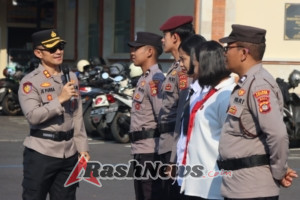 Kapolres Karangasem Berikan Apresiasi dan Motivasi dalam Apel Jam Pimpinan