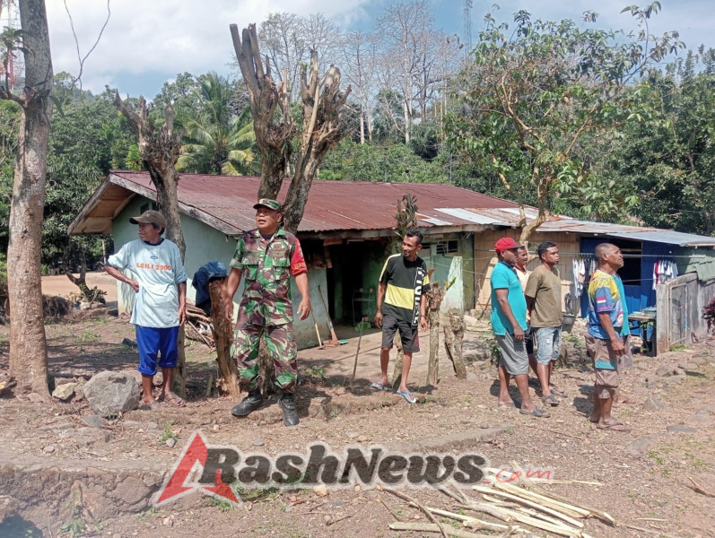 Serma Paulus Umbu Pati Turun Langsung Jalin Komunikasi Sosial di Detusoko Barat