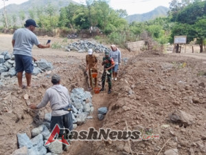 Desa Lido Mulai Bangun Pagar Lapangan Sepanjang 100 Meter, Tanda Dorongan Kemajuan Desa