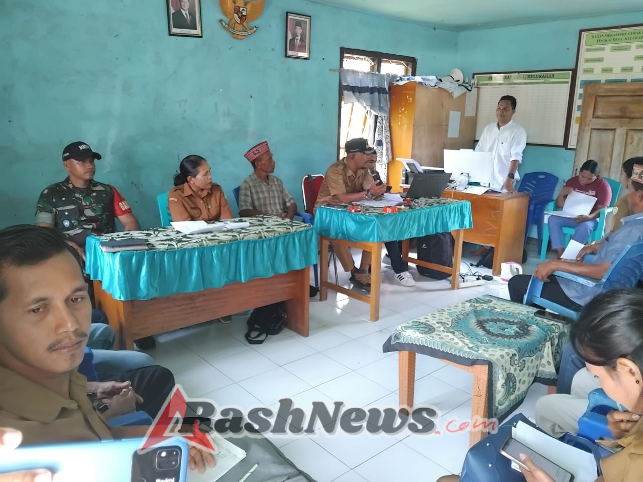 Membangun Desa Golo Ketak: Babinsa Berperan dalam Penanggulangan Stunting dan Pembangunan Ekonomi