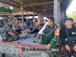 Melalui Komsos, TNI dan Masyarakat Desa Panji Perkuat Semangat Gotong Royong dan Persatuan