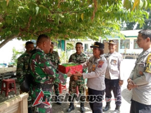Bersatu untuk Negeri, Polsek Alok dan Koramil Alok Perkuat Kebersamaan di HUT TNI ke-80