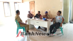 Tingkatkan Ketertiban Lingkungan, Babinsa Bukit Damai Aktif Lakukan Komsos