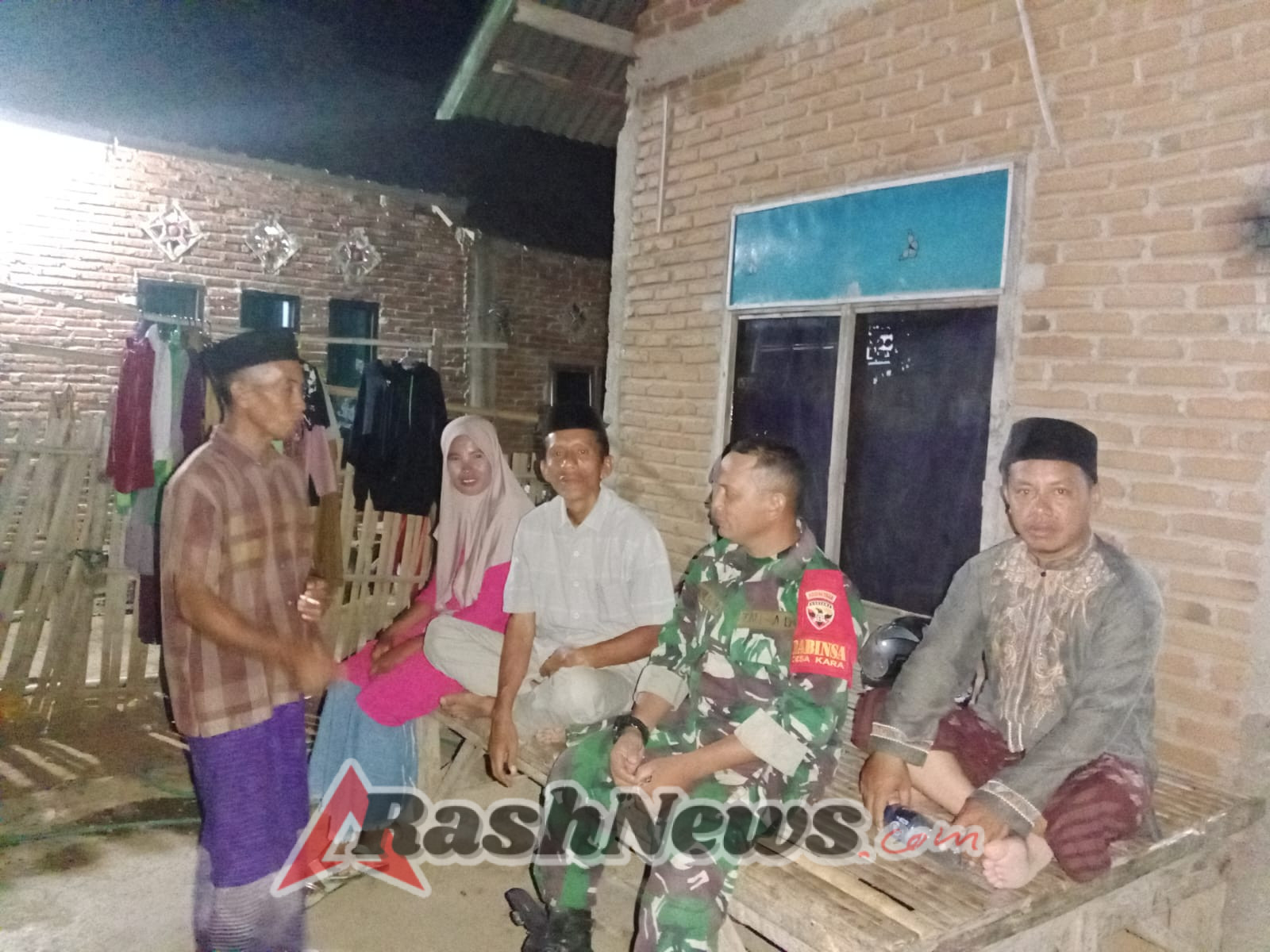 Patroli Malam Babinsa Bolo Ciptakan Lingkungan Aman, Damai, dan Bebas Narkoba