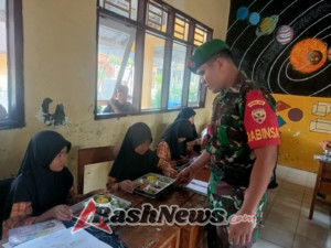 Babinsa Koramil 1628-03/Seteluk Aktif Dukung Program Makan Bergizi Gratis Pemerintah