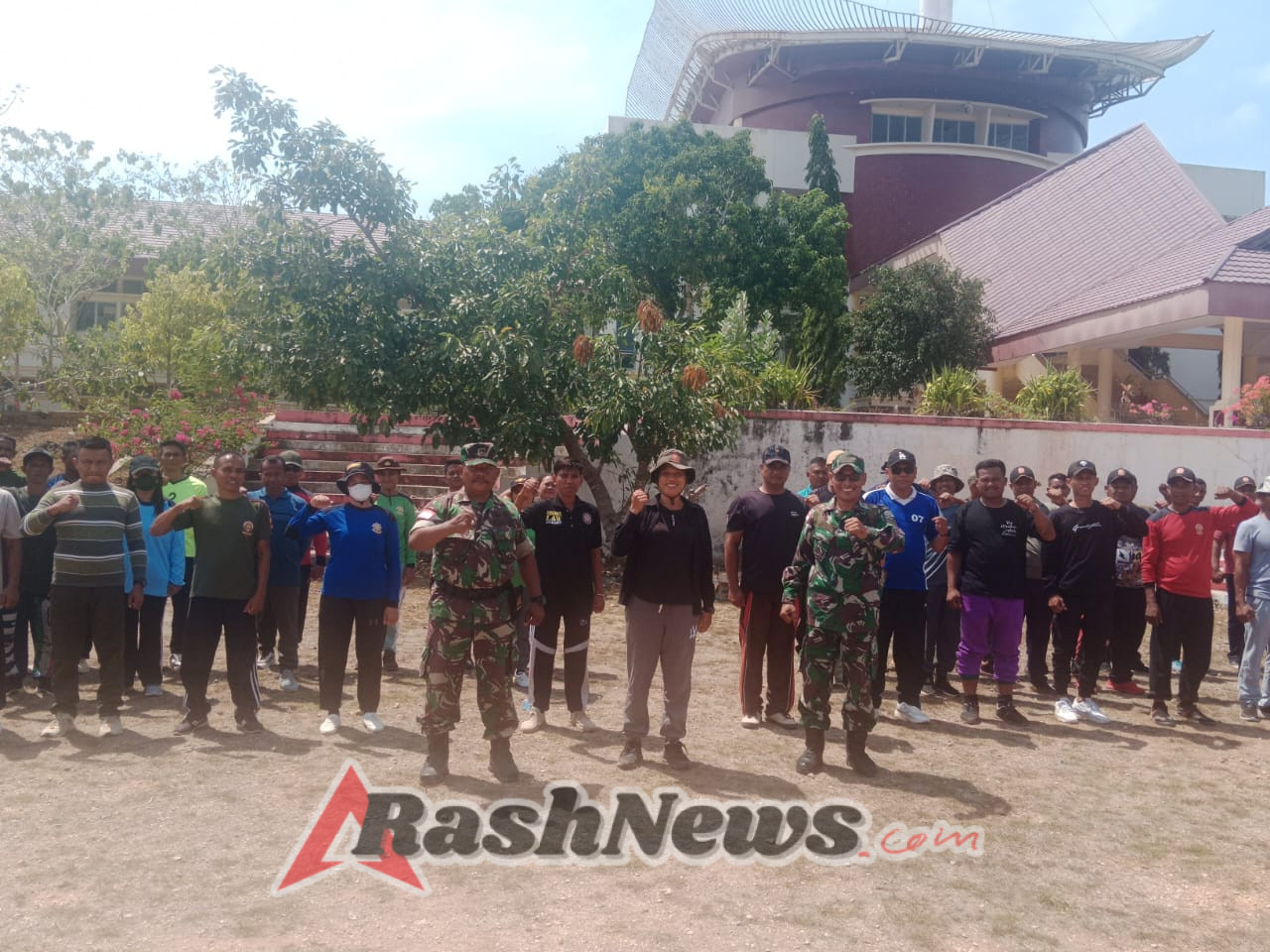 Sinergi TNI dan Pemda, Danramil Baa Latih ASN Baru Satpol PP Tingkatkan Disiplin dan Loyalitas