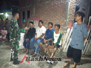 Warga Antusias Ikut Siskamling, Situasi Malam di Wilayah Koramil Bolo Tetap Aman dan Kondusif