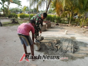 Babinsa Desa Pandai Pererat Komsos Lewat Kerja Nyata di Tengah Masyarakatv