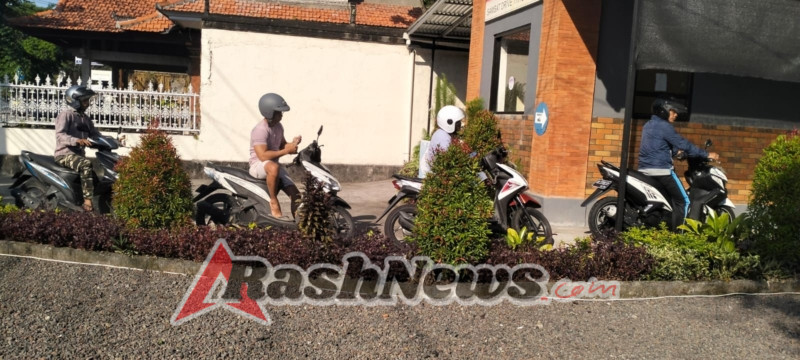 Pelayanan Samsat Drive Thru Polres Karangasem
