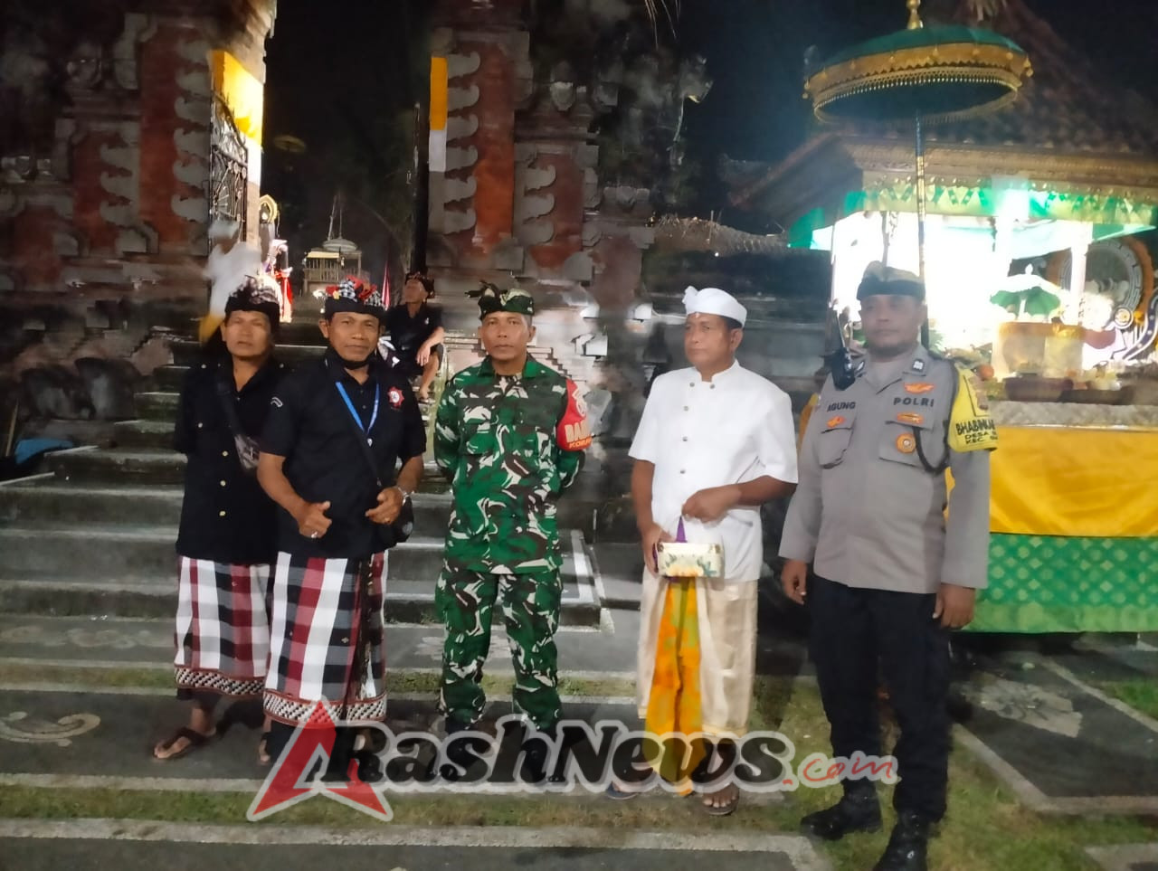 Pengamanan Upacara Penyineban di Pura Dalem Lan Prajapati Desa Adat Suwat Berjalan Aman dan Lancar