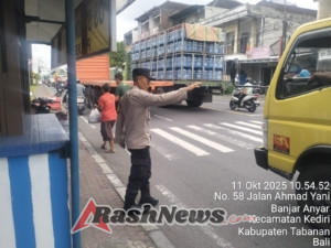 Atensi Kemacetan dan Laka, Polsek Kediri Gelar Personil  Untuk Laksanakan Strong Point