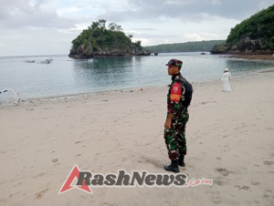 Jaga Wilayah Aman Kondusif, babinsa Sakti Gelar Patroli Sasar Obyek Wisata Pantai Crystal Bay