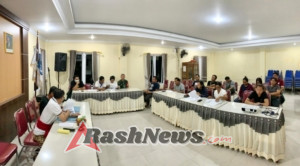 Atensi Rapat Realisasi Triwulan III, Babinsa Satra Siap Dukung Dan Sukseskan Pembangunan Desa