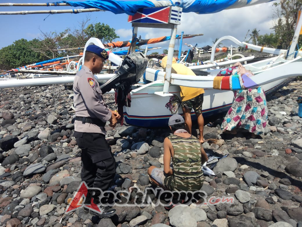 Sambang Penuh Makna di Pantai Ujung: Sat Polairud Perkuat Sinergi dengan Nelayan