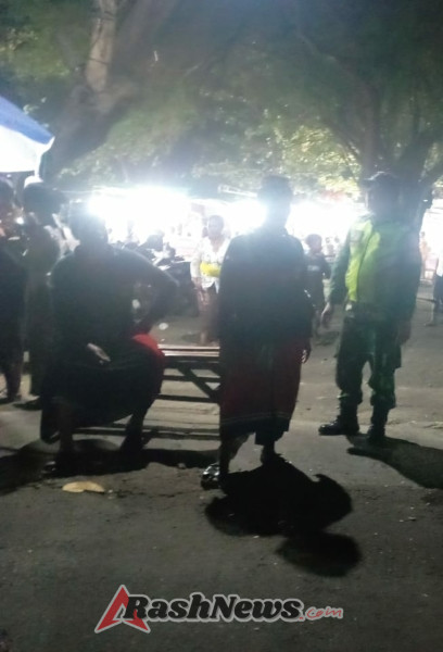 Kolaborasi TNI dan Pecalang Amankan Lingkungan Lewat Patroli Siskamling Malam di Kecamatan Sawan