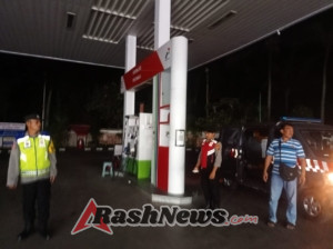 Kanit Intel Polsek Bebandem Pimpin Patroli Blue Light Patrol