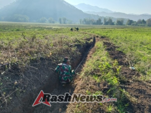 TMMD Kodim 1625/Ngada Awali Pembangunan Irigasi Lewur Tepu dengan Pengukuran Sasaran Mal Coran