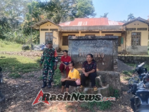 Sinergi TNI-Rakyat: Babinsa Maurole Ajak Masyarakat Jaga Keamanan Lingkungan