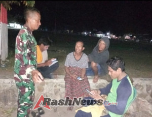 Sinergi TNI-Masyarakat Perkuat Pos Ronda, Lingkungan Desa P Wane Aman Terjaga