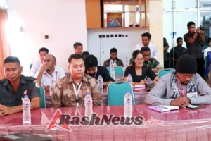 TNI dan Bawaslu Perkuat Sinergi dalam Pengawasan Pemilu di Sumba Timur