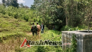 Kodim 1612/Manggarai Bersama Warga Desa Riung Genjot Progres TMMD ke-126 di Kecamatan Cibal