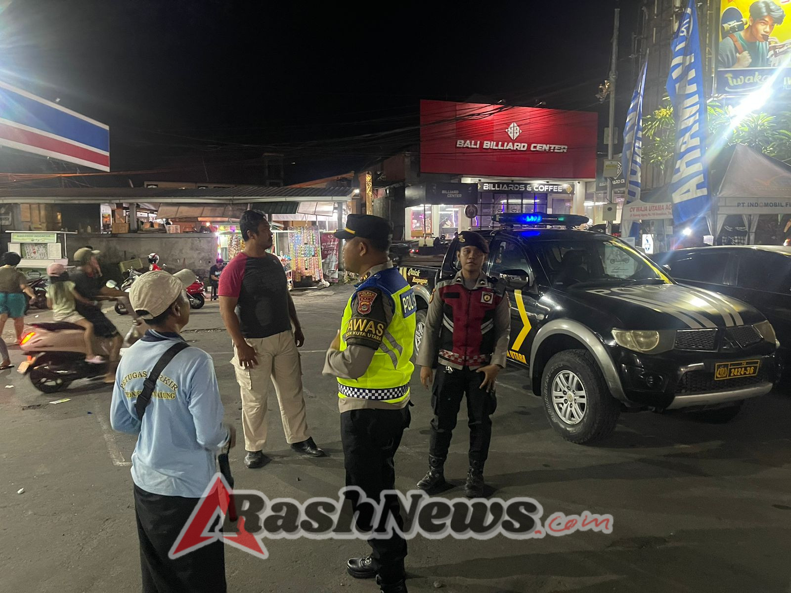 UKL Polsek  Kuta Utara Wujudkan Keamanan Patroli Di  Pemukiman Dalung Warga