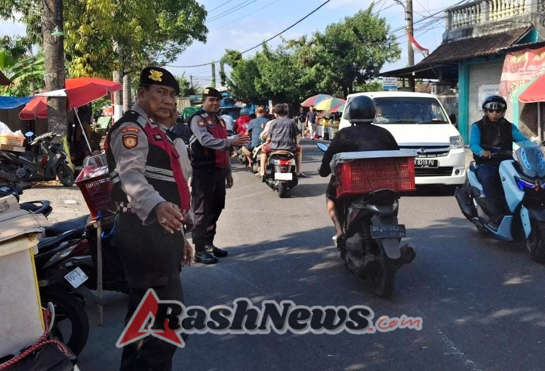 Polsek Gianyar Gelar Kegiatan Rutin yang Ditingkatkan (KRYD) di Pasar Rakyat Samplangan