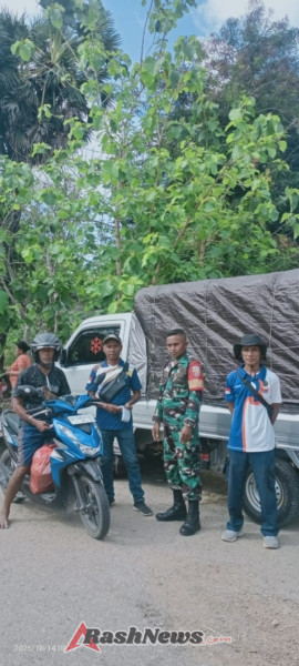 Babinsa Pantau Harga Sembako dan Sampaikan Himbauan di Pasar Tradisional Lalao