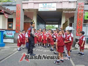 Sat Samapta Polres Tabanan Gelar Patroli Dialogis Berbasis Lingkungan (Padi Bali), Wujudkan Keamanan dan Kedekatan dengan Masyarakat