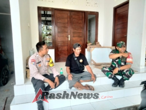 Melalui Komsos, Babinsa Petak Bangun Kebersamaan dan Waspadai Hoaks