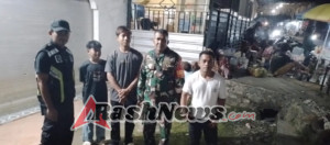 Serentak Babinsa Koramil 09/Pringgarata Lakukan Patri Malam Di Wilayah Binaan