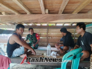 Wujud Kedekatan TNI dan Rakyat, Babinsa Desa Moteng Gelar Anjangsana